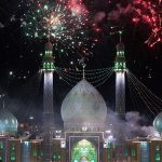اجرای آتش بازی سرد در مراسم مذهبی